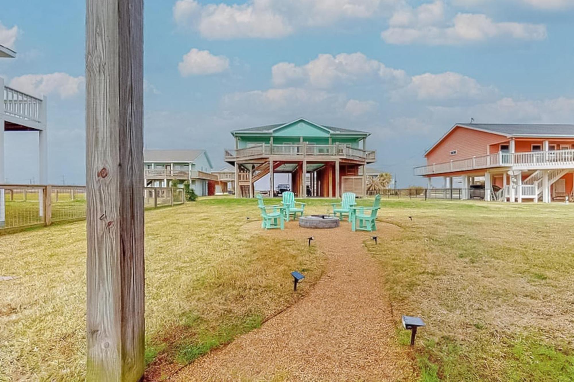 Escape From The Storm Villa Bolivar Peninsula Eksteriør billede